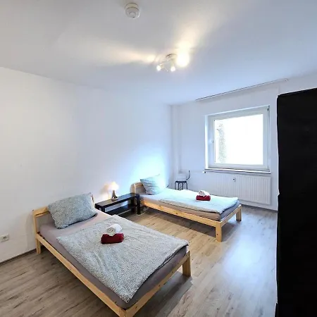 Homes Of Ruhr - Monteurwohnung Schranke Apartment *